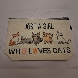 Makeup Pouch Zipper Cream Cute Design New.